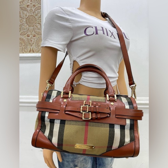 Burberry Brown and Tan Plaid Duffel women Bag - Picture 16 of 16